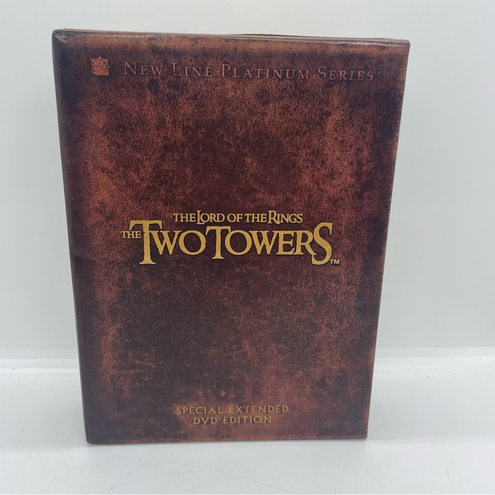 The Lord of the Rings: The Two Towers  DVD